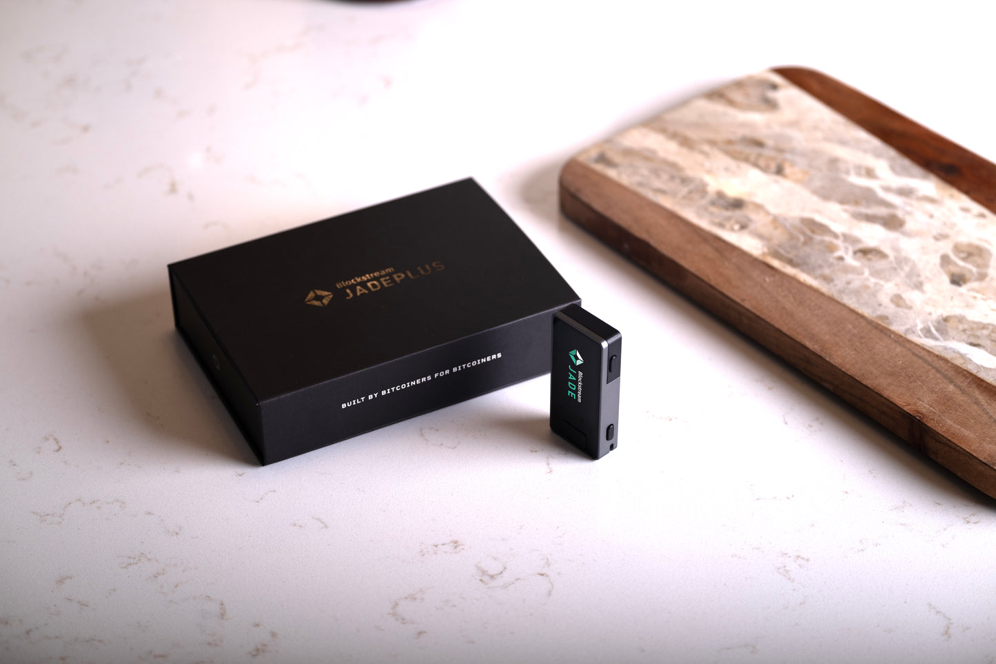 Jade Plus hardware wallet